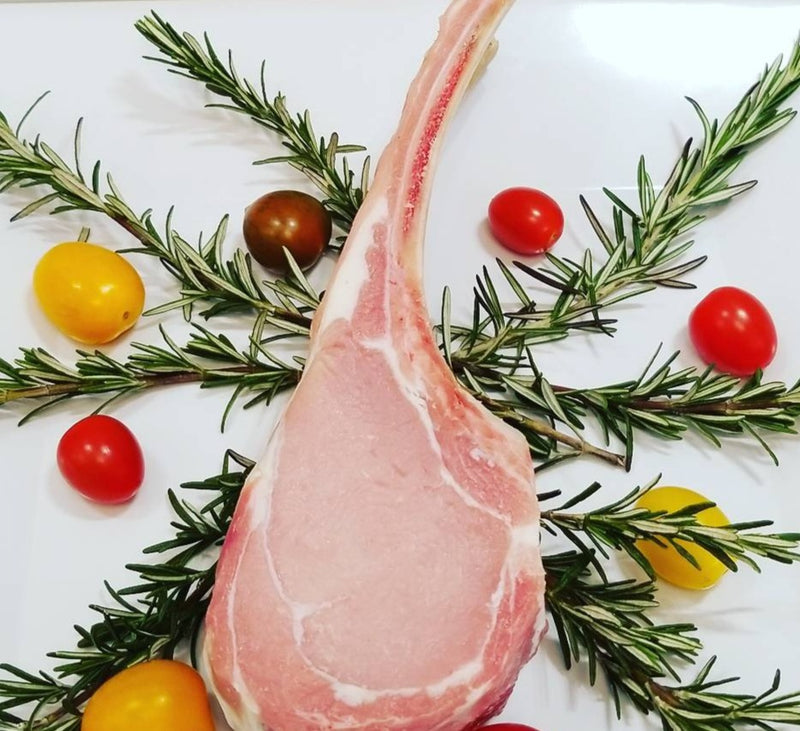 Boutique Butcher Veal Chop Bone-in (0.8 lbs - 1.2 lbs)